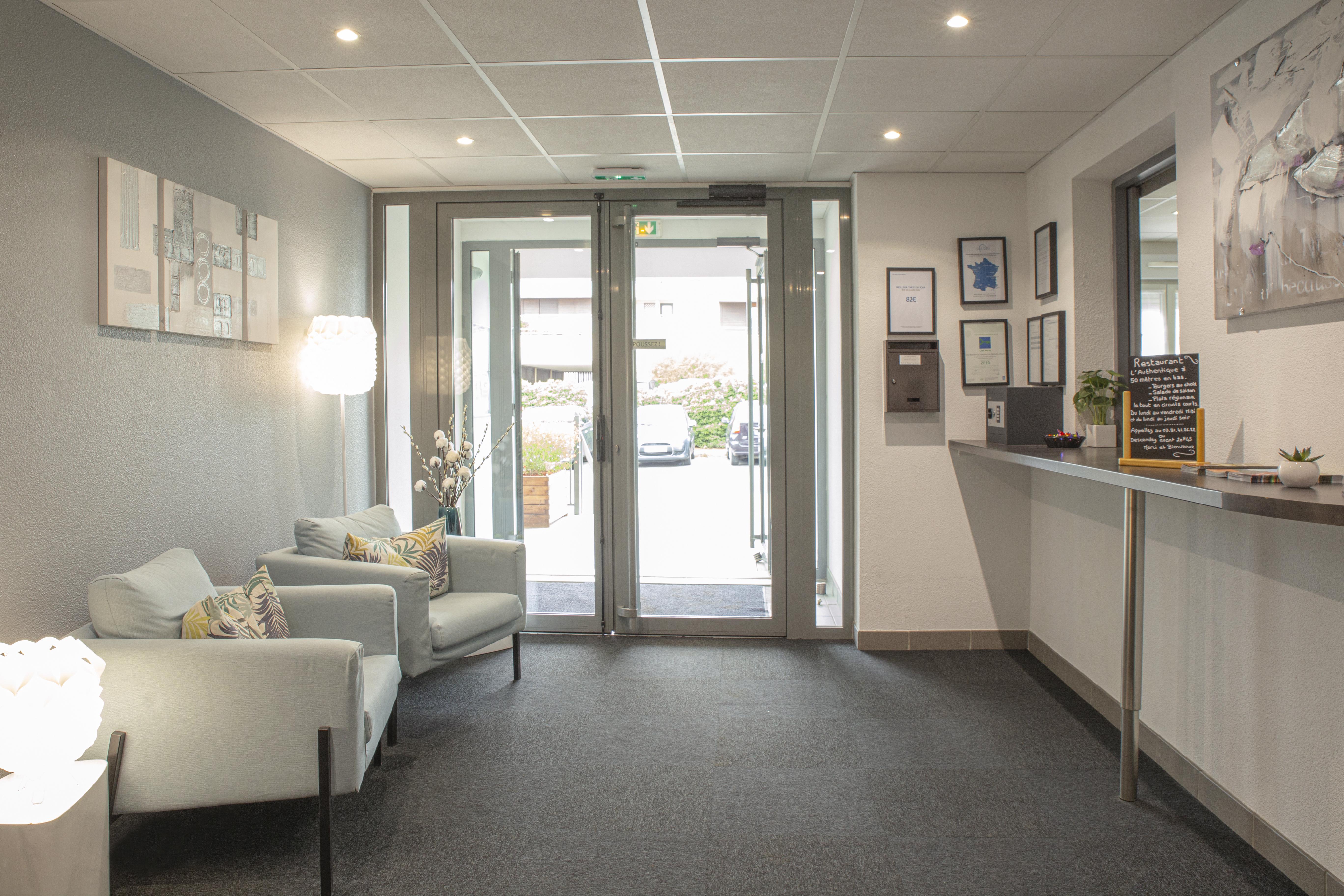 Comfort Aparthotel Besancon Hauts Du Chazal מראה חיצוני תמונה